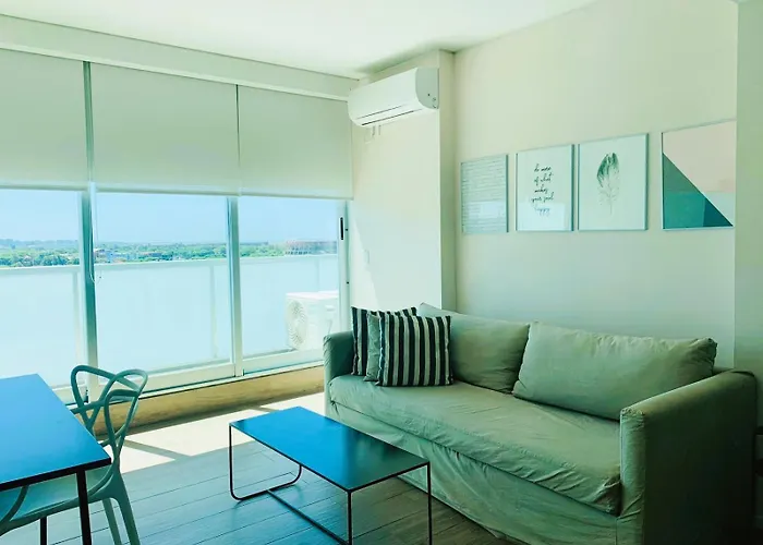 Hotel con piscina: Top Rentals Belgrano